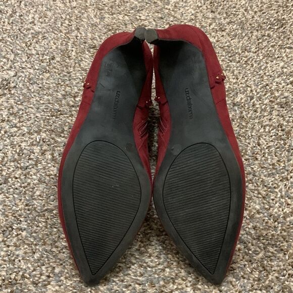 Liz Claiborne Flex Form Booties, Faux Suede, Burgundy, Size 6 - Picture 12 of 12